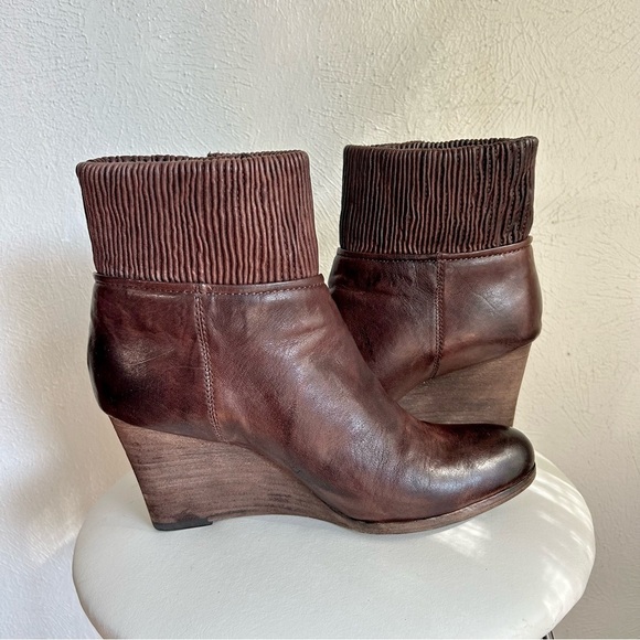 Frye 'Corby' Side Zip Ruched Brown Leather Wedge Ankle Boot Size 10 M - Picture 6 of 11